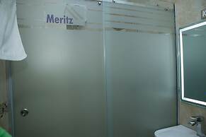 Meritz Hotels & Suites