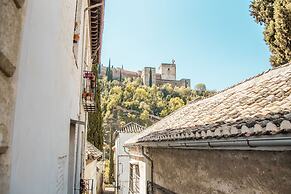 TuGuest Alhambra Apartments