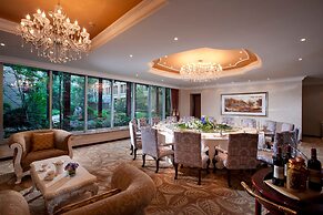 Nanjing Greenland Yuhao Hot Spring Hotel