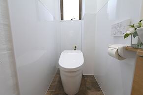 Elizabeth Garden Kuromon