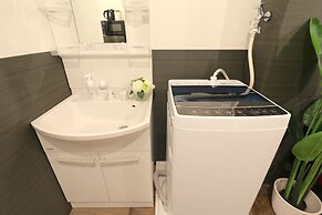 Elizabeth Garden Kuromon