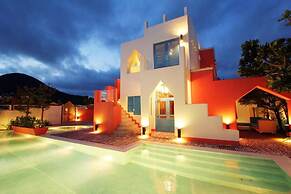 866 Oceanic View Villa