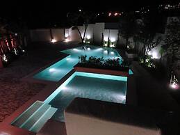 866 Oceanic View Villa