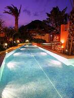 866 Oceanic View Villa