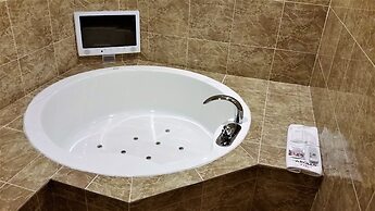 HOTEL AROMA - Adults Only