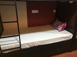 BKC Backpackers - Trade Centre