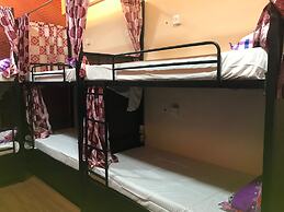 BKC Backpackers - Trade Centre