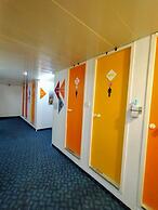 Hotel Thania