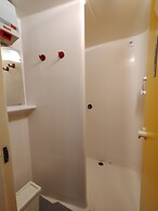 Hotel Thania