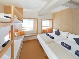 Sakura Cross Hotel Ueno Okachimachi