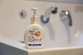 Calm Asakusa Kaminarimon Gate CLx