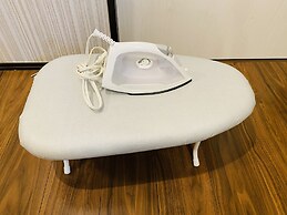 Calm Asakusa Kaminarimon Gate CLx