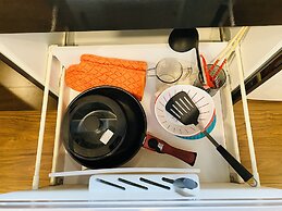 Calm Asakusa Kaminarimon Gate CLx