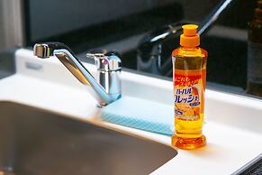 Calm Asakusa Kaminarimon Gate CLx