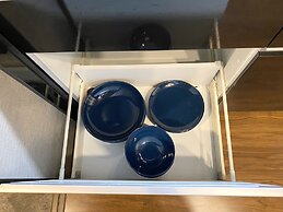 Calm Asakusa Kaminarimon Gate CLx