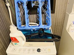 Calm Asakusa Kaminarimon Gate CLx