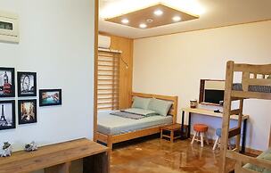 Gonggam Guesthouse - Hostel