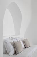 White Ark - Adults Only