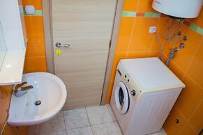 Sea Side Luxury Apartment