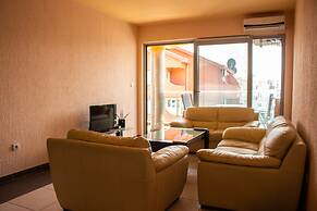 Sea Side Luxury Apartment