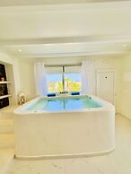Arlene Suites