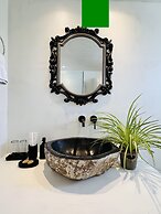 Arlene Suites