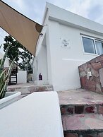 Arlene Suites