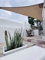 Arlene Suites