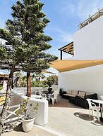 Arlene Suites