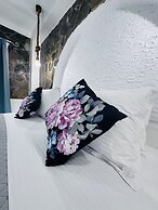 Arlene Suites