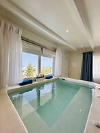 Arlene Suites