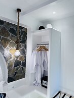 Arlene Suites