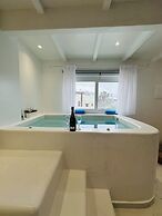 Arlene Suites