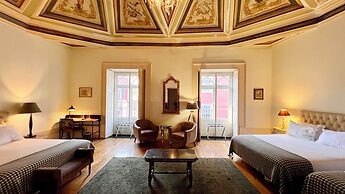 Casa dos Lóios by Shiadu