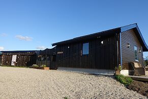 Wild Caribou Wilderness Cabin