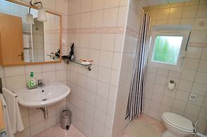 Villa Home & Garden Lasko