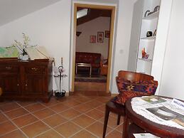 Villa Home & Garden Lasko
