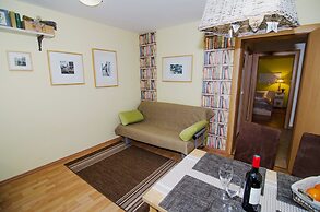Villa Home & Garden Lasko