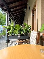 Hotel Lotus