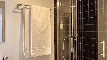 Casa do Jasmim by Shiadu