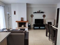 A&J Apartments or Rooms athens airport