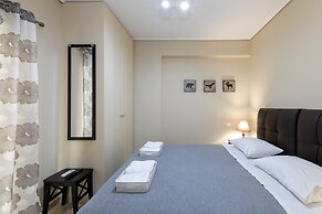 A&J Apartments or Rooms athens airport