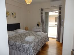 A&J Apartments or Rooms athens airport