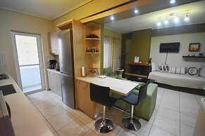A&J Apartments or Rooms athens airport