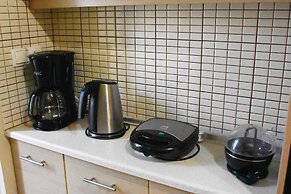 A&J Apartments or Rooms athens airport