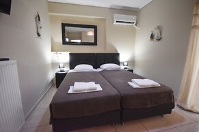 A&J Apartments or Rooms athens airport