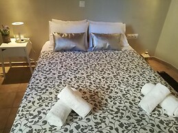 Central Apartments in Psiri