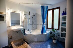 Csendeskert Apartments