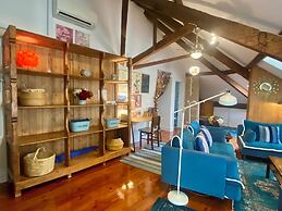 Studios with Mezzanine Rua da Moeda