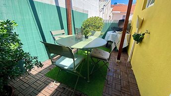 Studios with Mezzanine Rua da Moeda